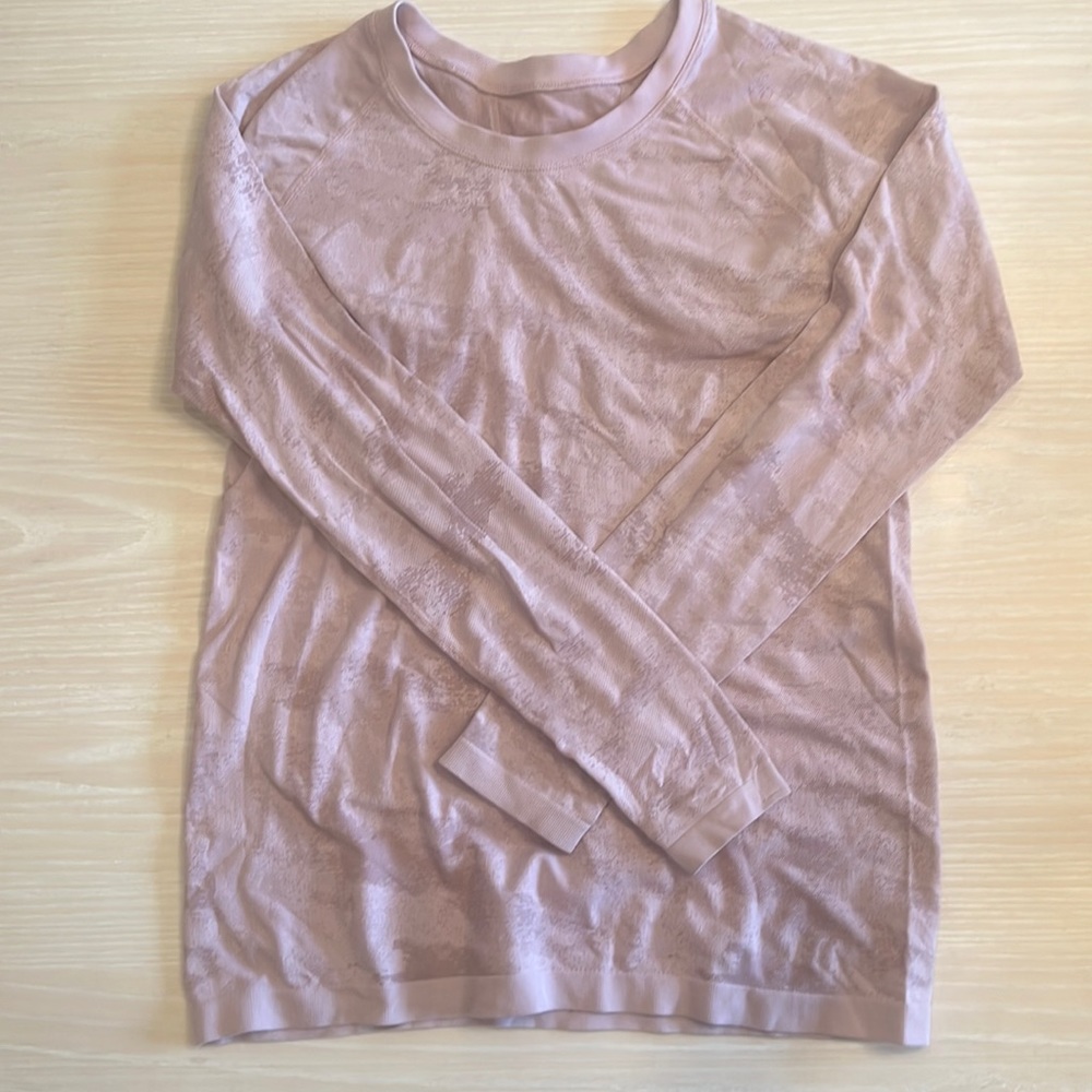 Athleta Long sleeve top